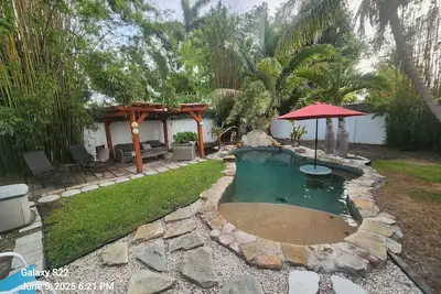 Image de Private Home w/Pool - Pet Friendly - Near Beach & Downtown -  Hollywood, Fl