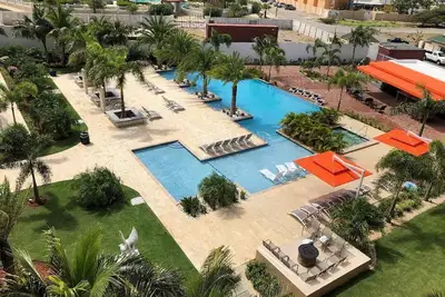 Image de Le Vent Condos - Luxurious 2 Bedroom Condo with Ocean Views of Eagle Beach