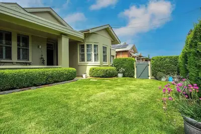 Micah House Central Mudgee Art Deco Hideaway