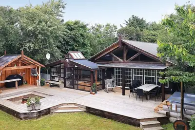 Image de Maison de vacances pour 11 a Vinderup-By Traum