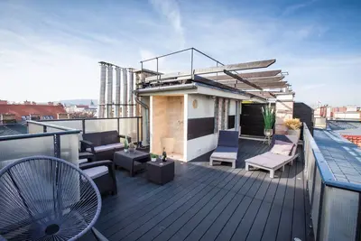 Image de Triplex rooftop with view on parlement