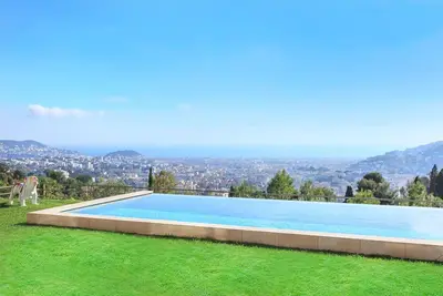 Splendid villa, sea view infinity pool
