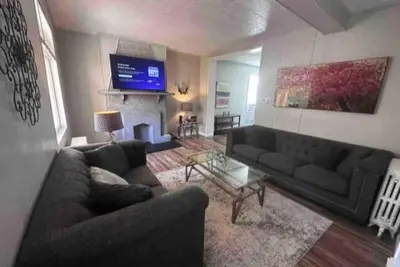 Image de Classy 4bed 2 bath Mt Washington