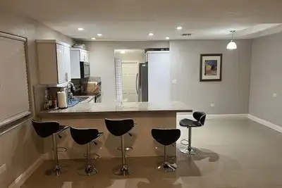 Image de House with pool 15 minutes from the beach!