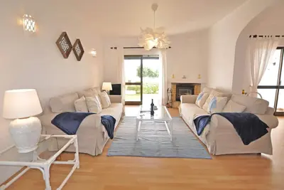 Image de Maison de vacances pour 5 personnes  + 1 enfant env. 114 qmà Porches, Algarve (Ouest de l'Algarve)