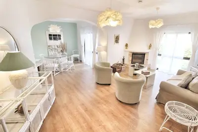 Image de Maison de vacances pour 4 personnes env. 105 qmà Porches, Algarve (Ouest de l'Algarve)