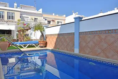 Image de Maison de vacances avec piscine privée pour 6 personnes env. 299 qmà Nerja, Andalousie (Costa del Sol)