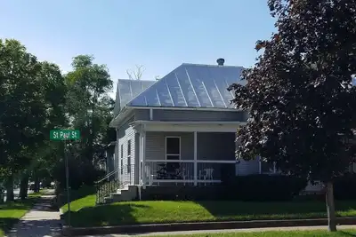 Image de Great 1 Bedroom unit with easy access to everything