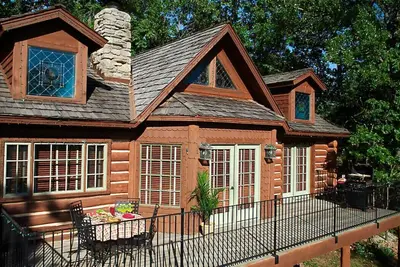 Image de +Discounted Rate! + 2 Bedroom Cabin - Wilderness Club at Big Cedar