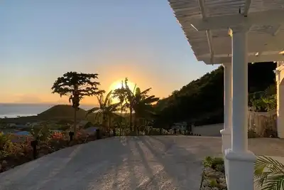 Image de LenDeens an Affordable Hillside1BD/1bth Apartment w/ Ac and Gorgeous Oceanviews