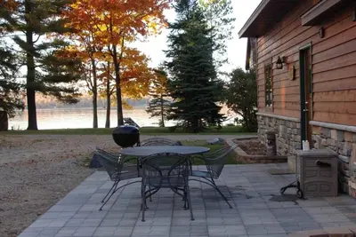 Image de On North Twin Lake- Northern Exposure Rentals \"Musky Lodge\"