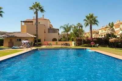 15 Noria Azul Sonnige Wohnung, Terrasse & Wifi!