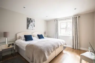 Image de Elmbridge Farm Goldfinch Lodge