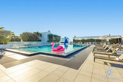 Image de Awesome Pool|Balcony - Up To 6+ Near Beach