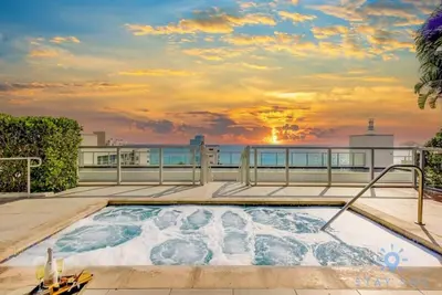 Image de Best Stay| Rooftop Pool|Hollywood Beach Broad–walk