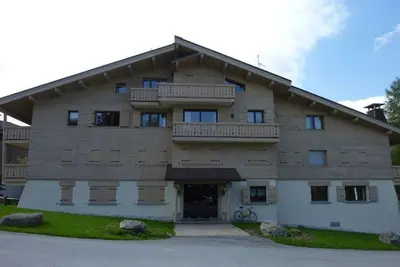 Image de Standing 3-room apartment at the foot of the slopes, heated swimming pool