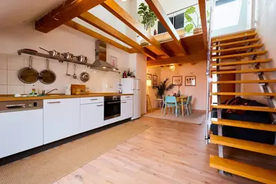 Image de ★ Modern family friendly 3r maisonette apartment ★