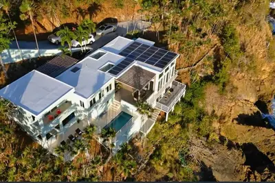 Image de Good Vibes Only OceanFront Villa🌴Private Pool-Modern-Sun Decks-Spectacular Views