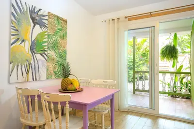 Image de Home in Puerto Viejo with A/C and Private Parking, Pet Friendly!