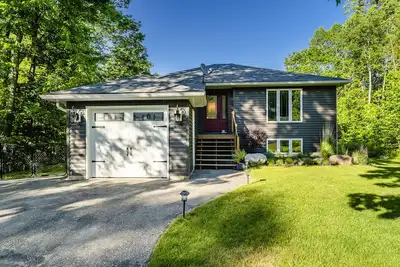 Image de ✨Awenda Provincial Park Dream Cottage✨💫🏡🧿