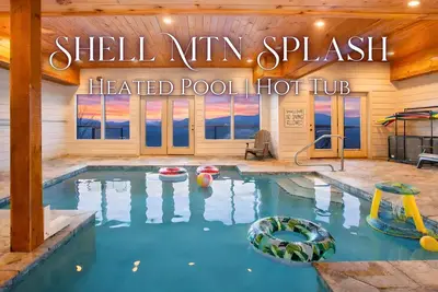 Image de Mountain Views | Heated | Pool Hot Tub | Luxurious