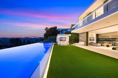 Beverly Hills Dream View Estate