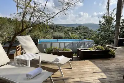 Image de Amazing Boutique Suite with Pool, HotTub, Garden and Breathtaking Mountains View