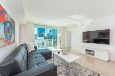 the club 2815 · Stunning 2br @Brickell free parking  ocean view