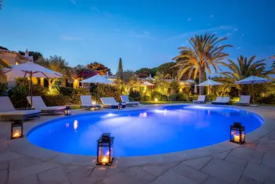 Image de Luxury Villas with Garden and heated pool  in Private condominium. . .
