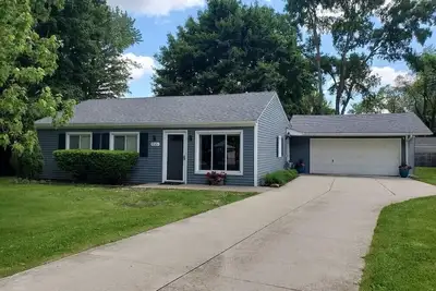 Image de Your Cozy Clarkston Home Away From Home