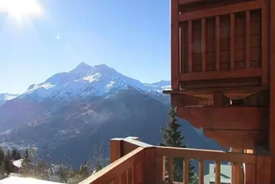 Image de magnifique appart  duplex avec cheminée, en plein centre, à 5 mins des remontées