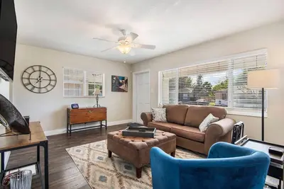 Image de Your Midtown Tampa Retreat - Centrally Located Near All That Makes Tampa Great!