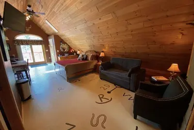 Image de •Starry Nights! Private stay by Guernsey State Park•