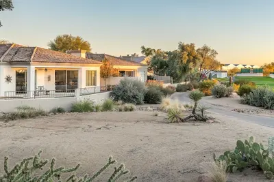 Image de 1st hole of the Legendary Scottsdale Tpc Golf Course!