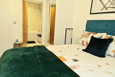 Image de Exquisite, Cosy 2-Bed Apartment in Salford