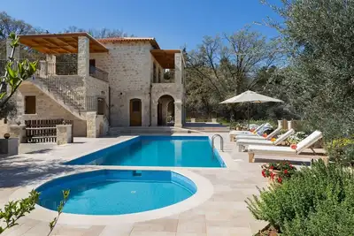 Image de Villa Melpomeni- Surrounded by nature