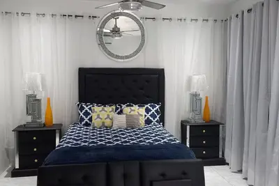 Serenity Vibes 1-Bedroom Retreat