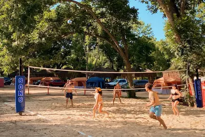 Image de # 9 Son's River Ranch - Glamping Cabin w/ 2 Queen Beds