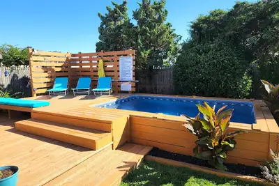 Image de Relax on the beach or refresh in the pool.