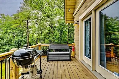 Image de 5 acres\/secluded\/pet friendly