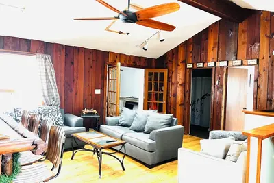 Image de Mountain Retreat- Masthope-Ski/Lake Community!