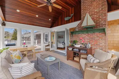 Image de Modern, Renovated, 3-bed PeachTree House