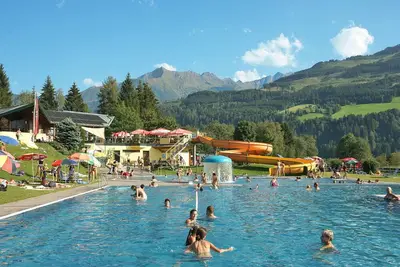Image de Confortable appartement pour 8 personnes avec Wifi, piscine, Tv, balcon et parking