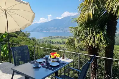 Image de Agréable appartement pour 2 personnes avec Wifi, Tv, patio, vue panoramique et parking
