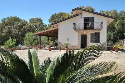 Image de Merveilleuse maison de vacances privée avec Wifi, climatisation, Tv, terrasse et animaux admis