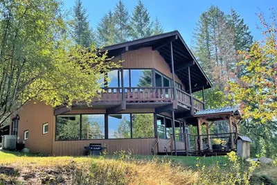 Image de Valley View Cabin | Ac | 3 Bed, 2 Bath