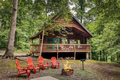 Image de Free Dollywood tix -Pine Ridge · unwind and unplug in a peaceful setting