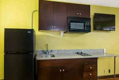 Image de King Bed Efficiency Non-Smoking at Royal Extended Stay Hotel Selma I-95