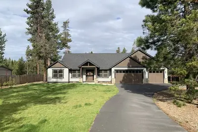 Image de Explore Natures Beauty and Stay at Home in the Heart of Oregon's Wonderland