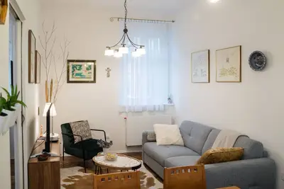 Image de Sweet modern spot close to city center